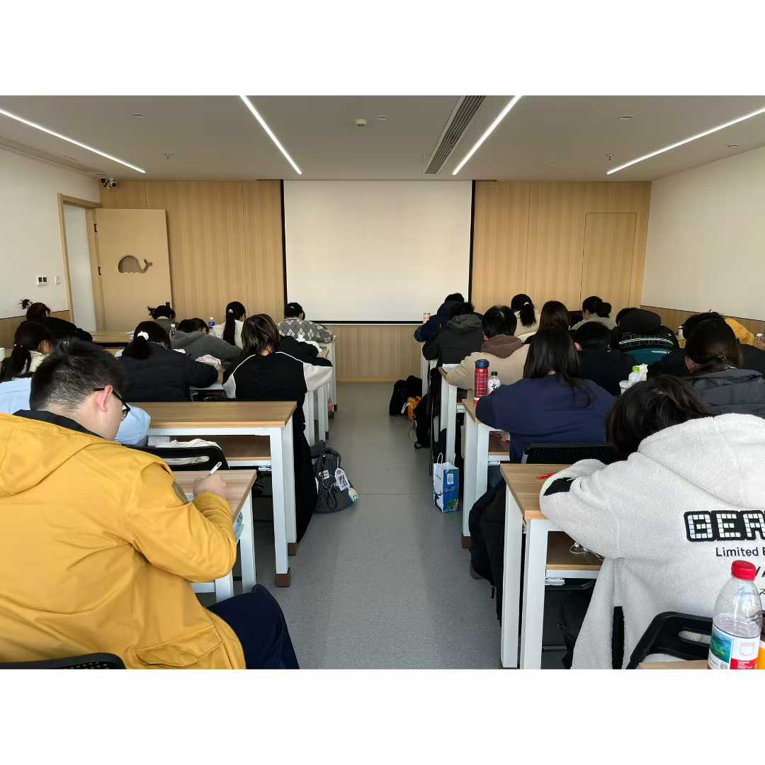 五年一贯制专转本机构，专业与否只看这3点？